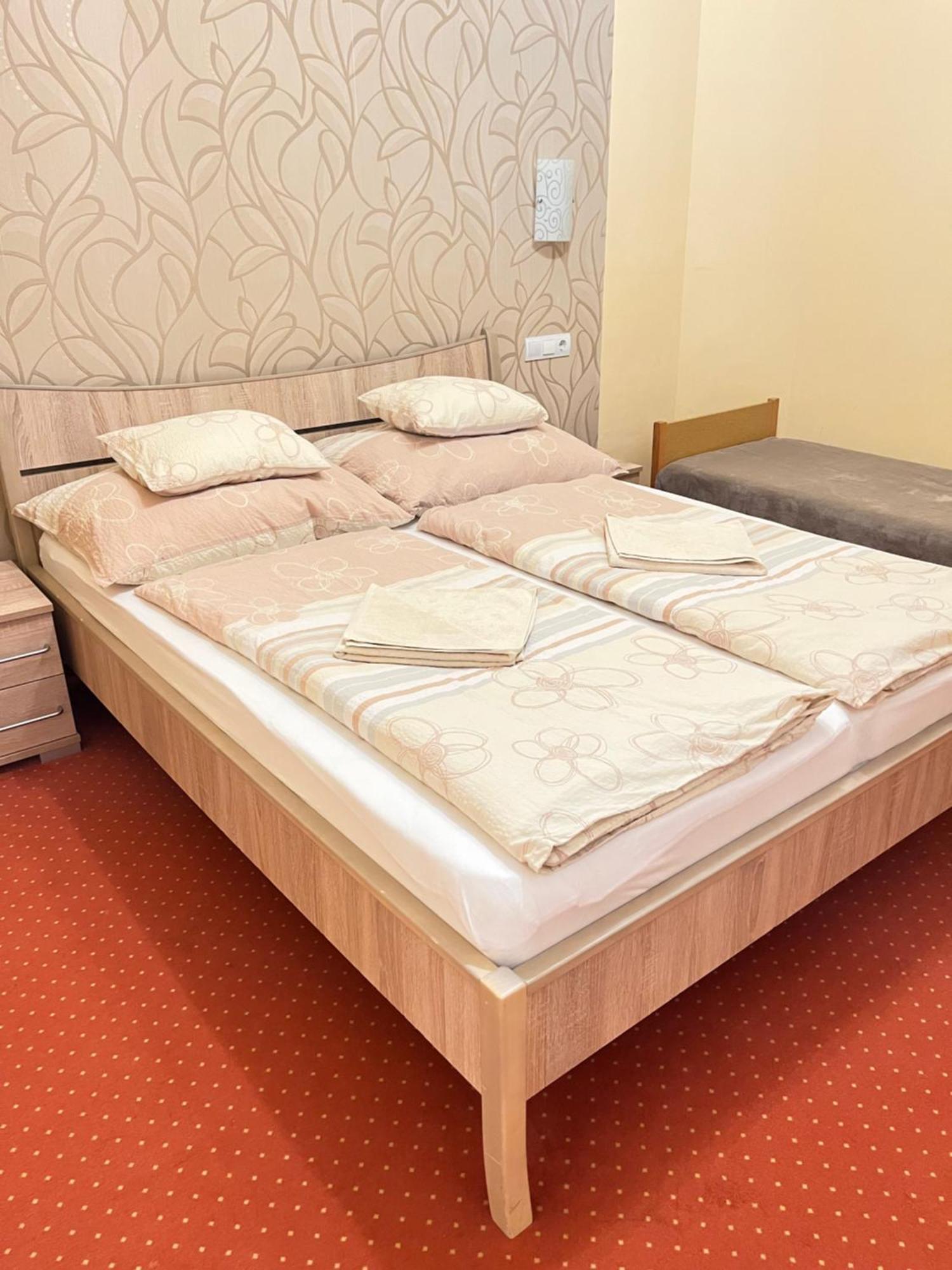 Gesztenye Apartman Mako Exterior photo